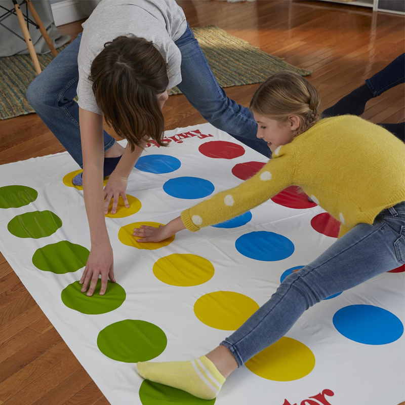 Hasbro Classic Twist Party-bor - Party Games Indoor For 6 12 Year Olds recensie en prijs